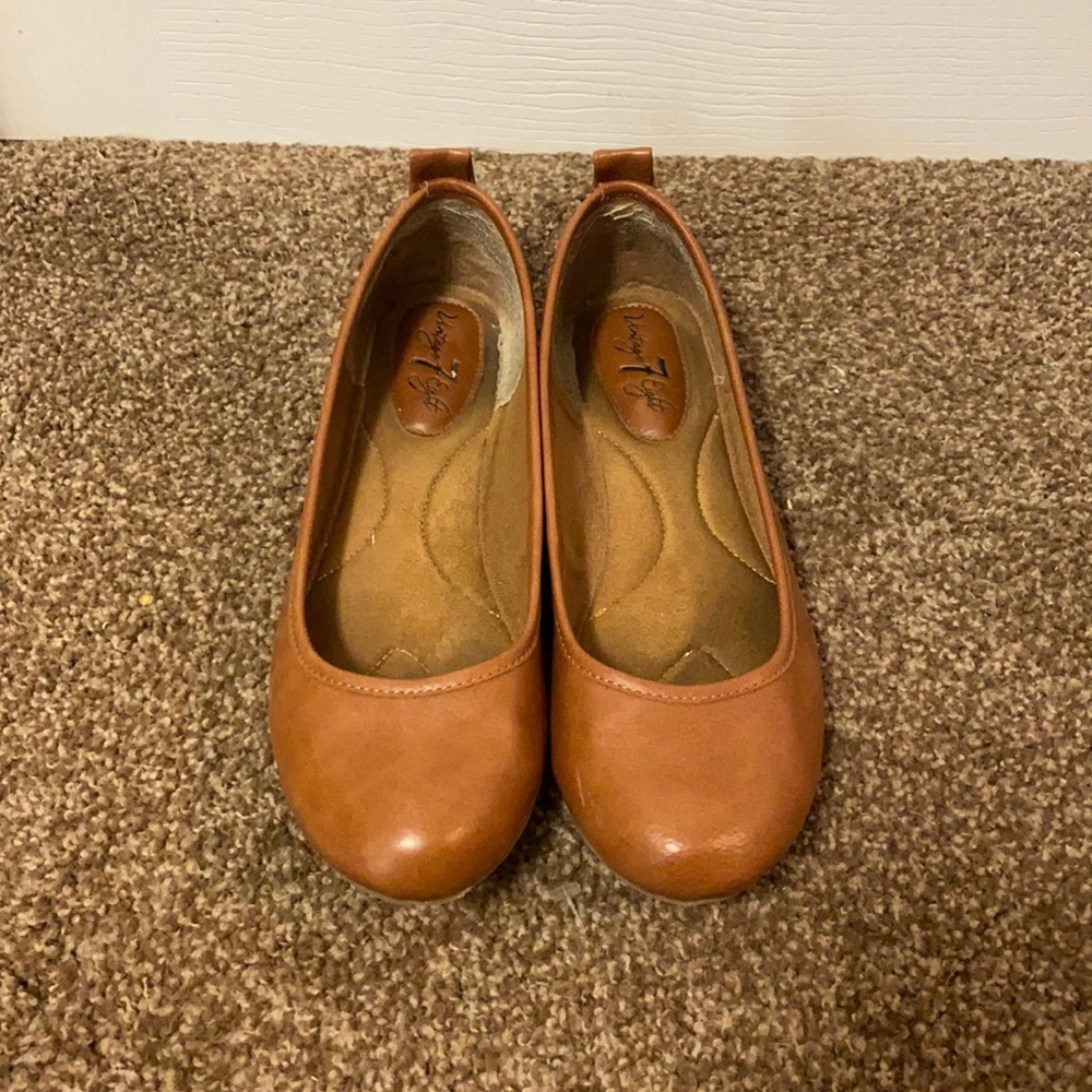 Chestnut Brown Flats